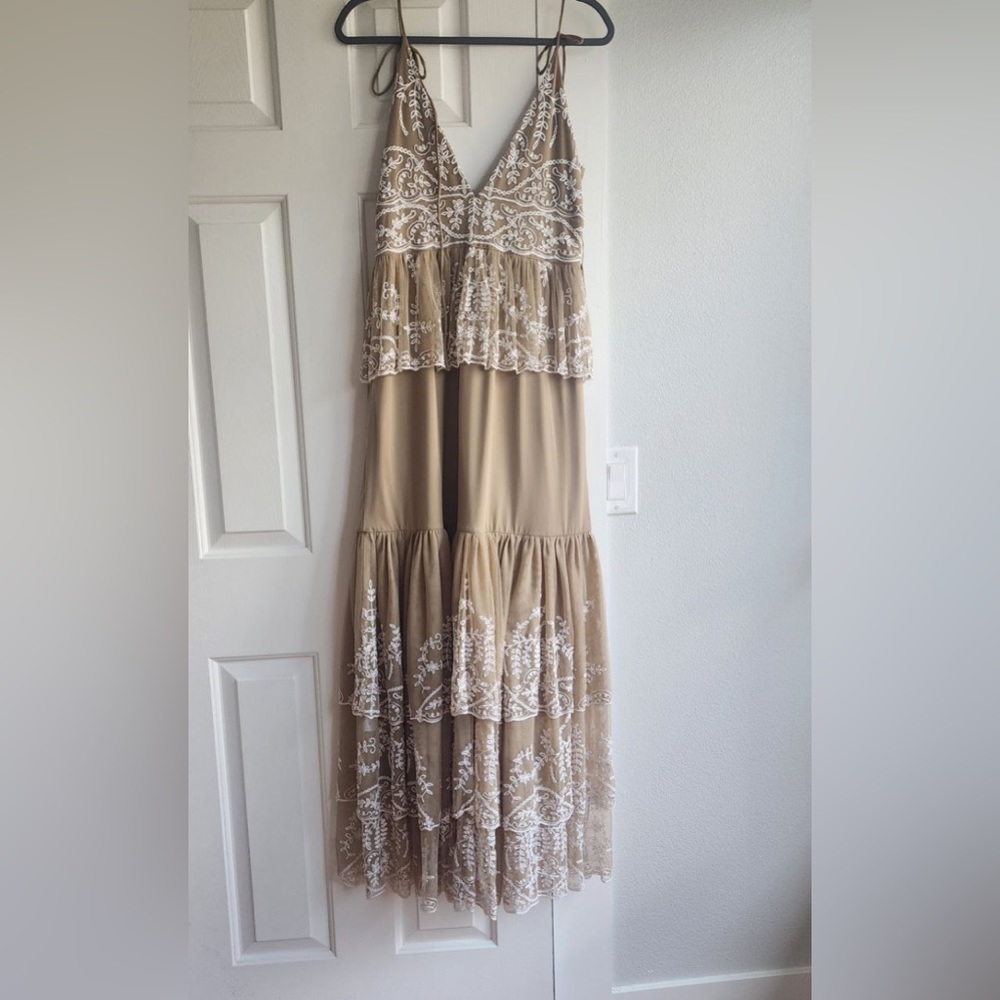 NWOT Tularosa embroidered brier brown long festival dress Size L - Picture 6 of 8